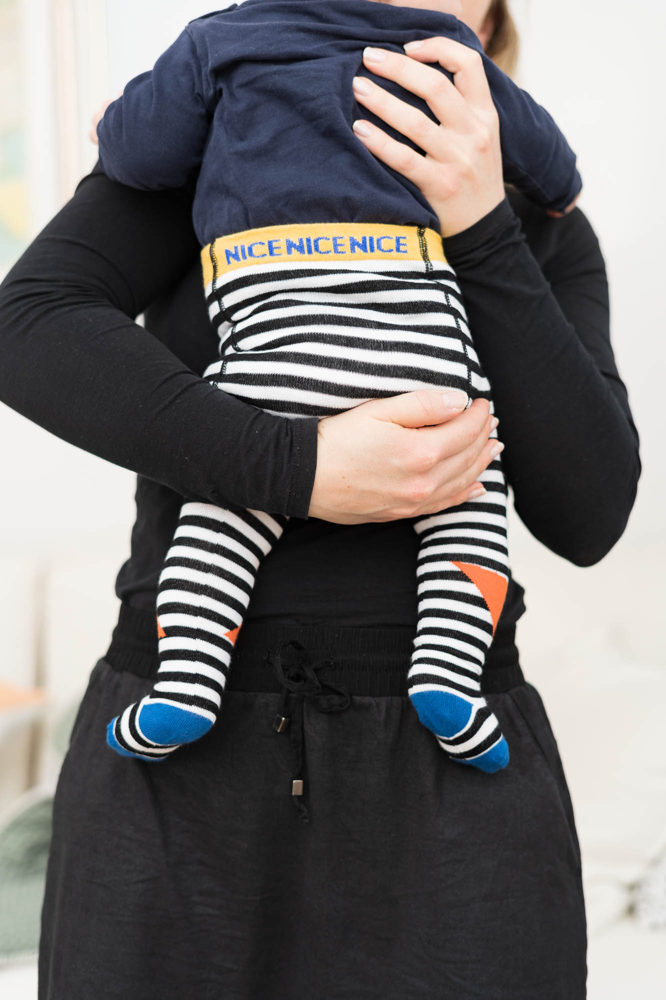 Babystrumpfhose 'BLOCK STRIPES RED BLUE YELLOW' Nicenicenice â Bild 2