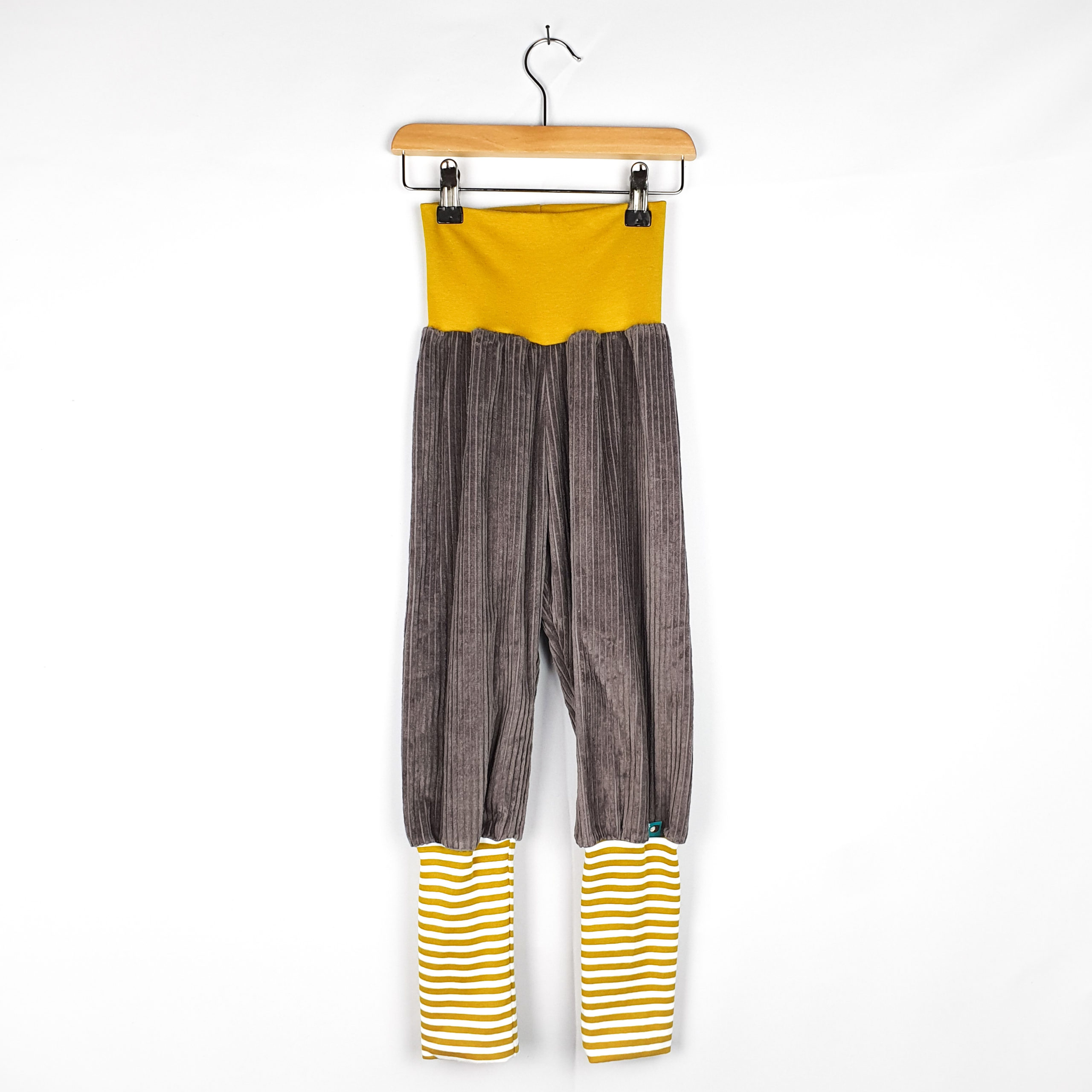 Mitwachshose 'taupe Breitcord'