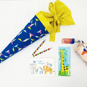 Schultüte 'Muster auf knallblau/ senfgelb'