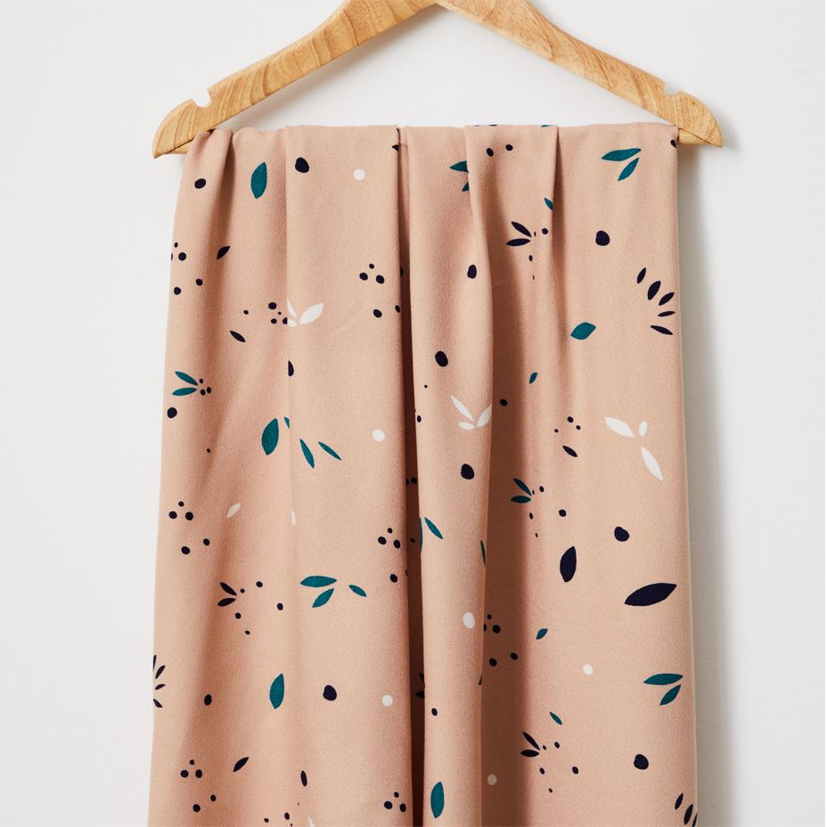 Viskoserock 'Vera Petals rose' MidiLänge – Bild 2