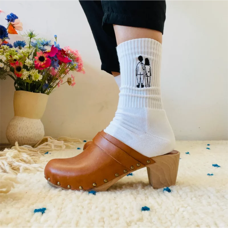 helen b Socken 'naked couple' – Bild 2