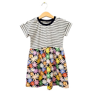 Passenkleid kurzarm 'Bunte Blumen/ schwarz weiß '