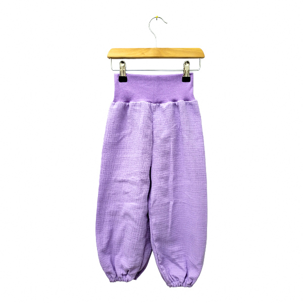 Musselinhose 'knalliges Flieder'