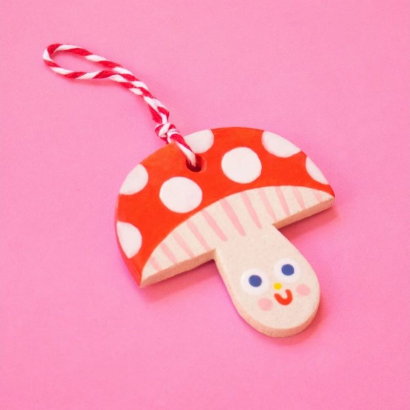 Ana Seixas Keramikschmuck 'Red Mushrooms' – Bild 2