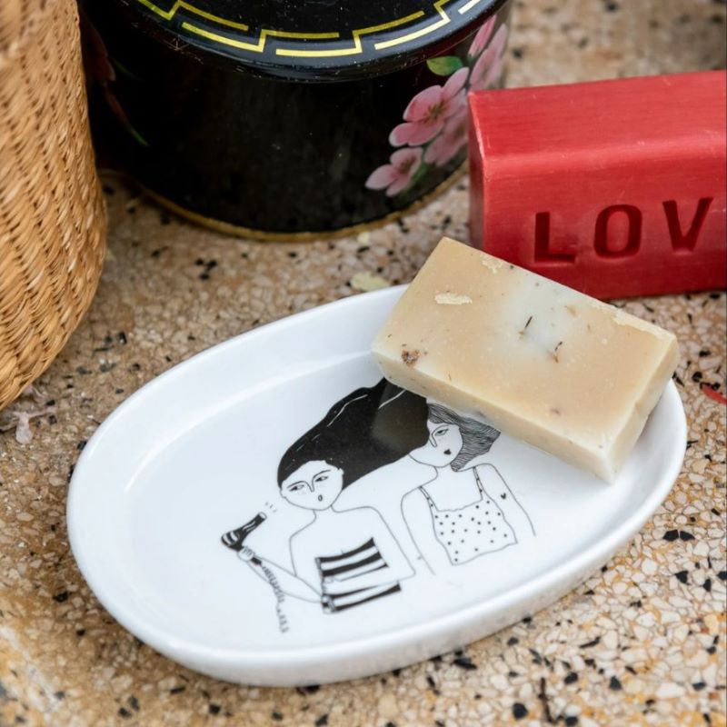 helen b Schale 'bathroom girls two' – Bild 2